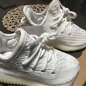 Yeezy Boost 350 v2 Infant